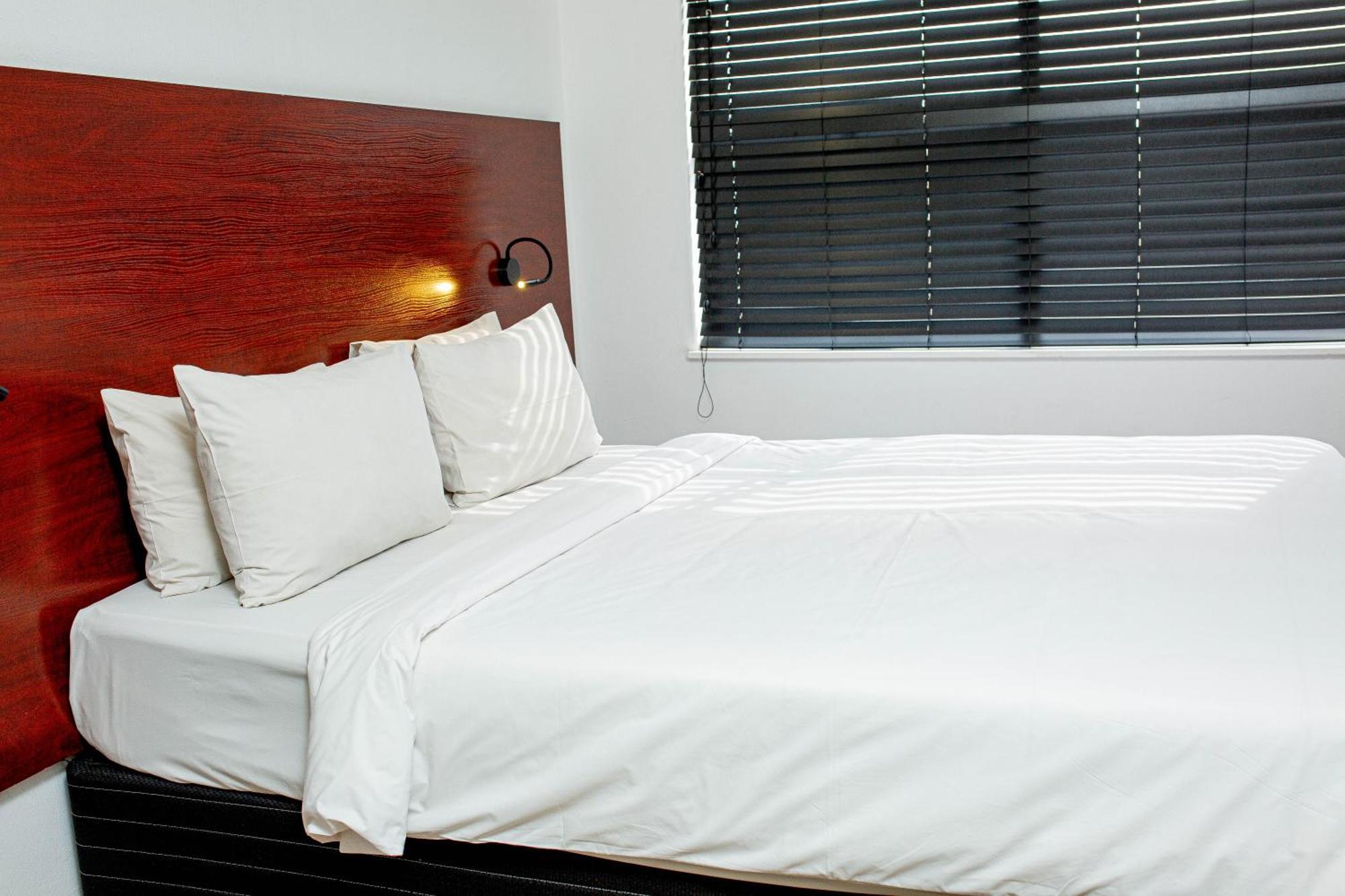 Vetho 1 Apartments Or Tambo Airport Йоханнесбург Экстерьер фото